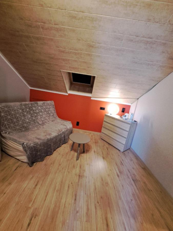 Chanteloup, Maison D'Hotes - Halleux Halleux  Exteriér fotografie